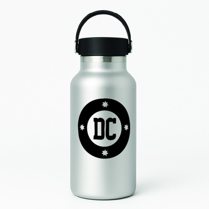 DC Comics Round Logo Stickers – Batman Superman (2-Pack)