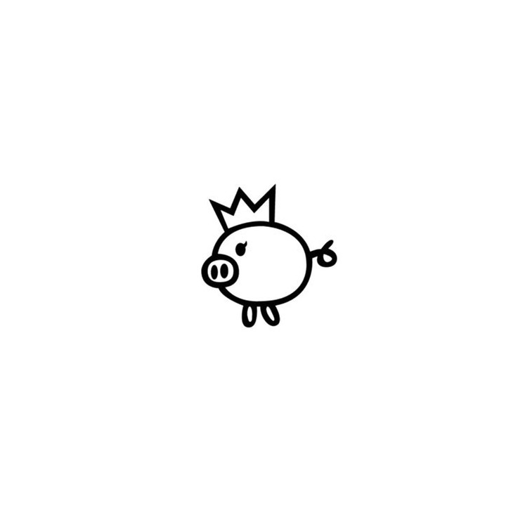 Crown Pig Stickers – Cute Cartoon Pig Decals (2-Pack)